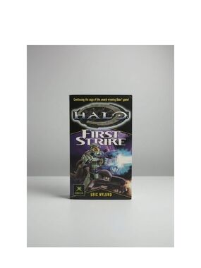 Microsoft Halo: First Strike Paperback - ERIC NYLUND